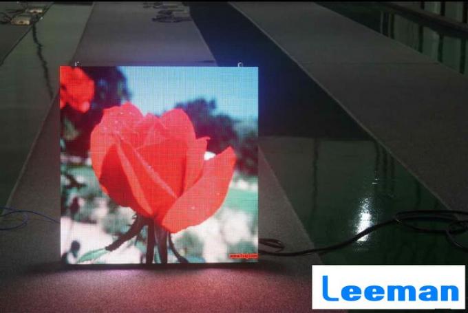 Werbung- im Freienanschlagtafel RGB 1R1G1B SMD farbenreich mit 6mm Pixel-Neigung